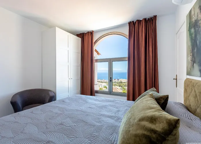 Ocean View Heated Pool Villa